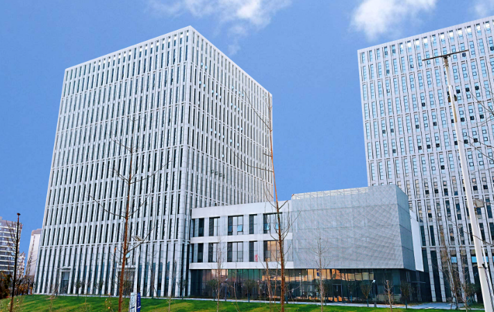 赤峰四海友诚商贸有限公司解读建材批发行业最新政策法规变化